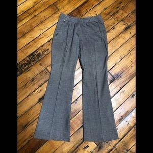 Walter dress pants, size 8, in perfect condition